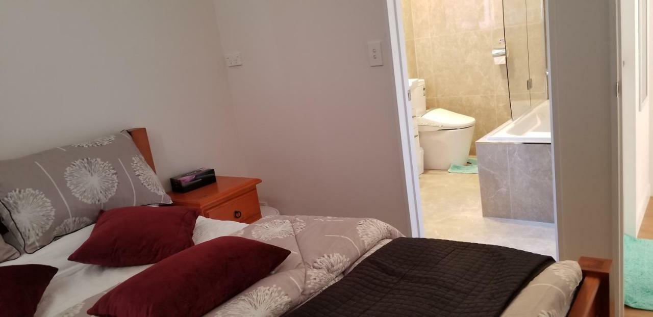 New Smart Home Nearby Plaza Auckland Exterior foto